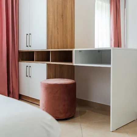 Apartment Enles Durres