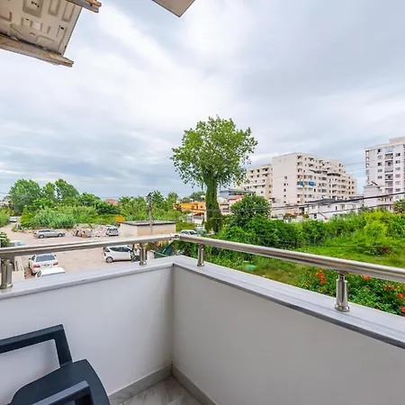 Apartment Enles